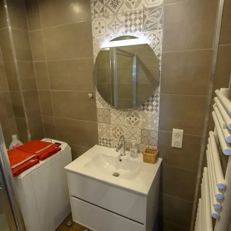 Studio Avec Vue Exceptionnelle & Parking - Classe 3 Etoiles - * Mentone