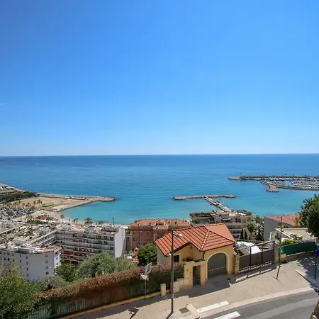 Studio Avec Vue Exceptionnelle & Parking - Classe 3 Etoiles - *