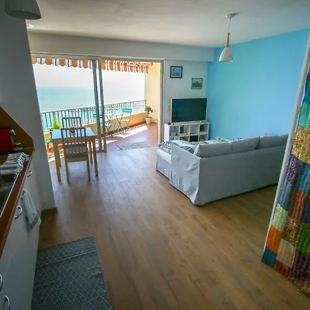 Studio Avec Vue Exceptionnelle & Parking - Classe 3 Etoiles -